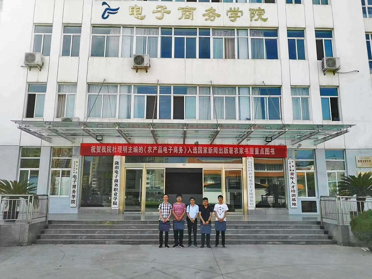 1684152065951533.jpg 1683531758408581.jpg